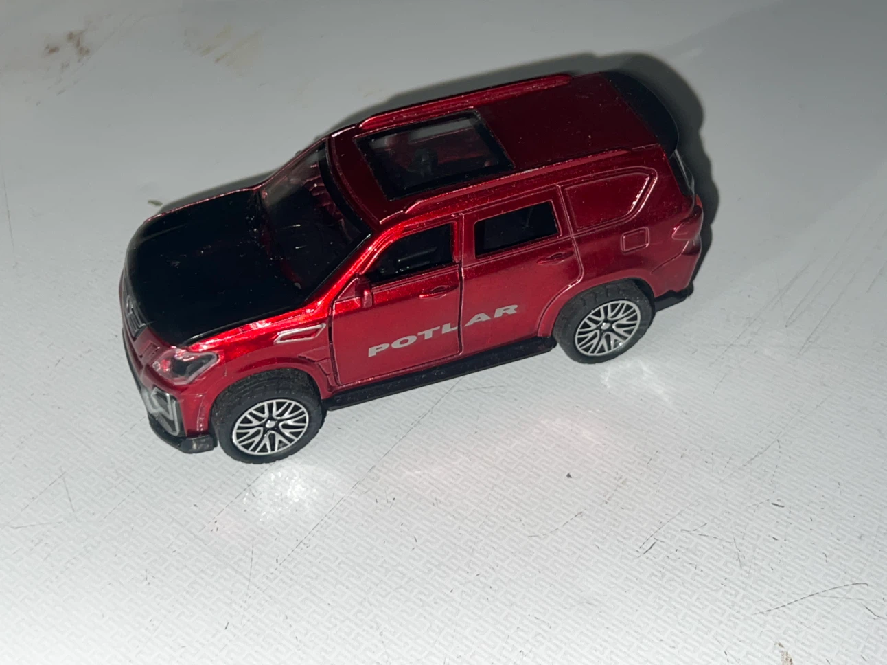 Red Potlar SUV Toy Car - photo 3