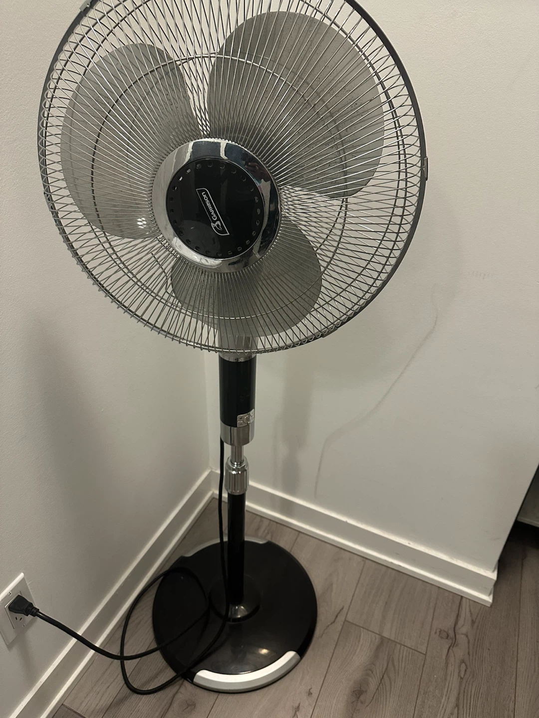 Garrison Pedestal Fan