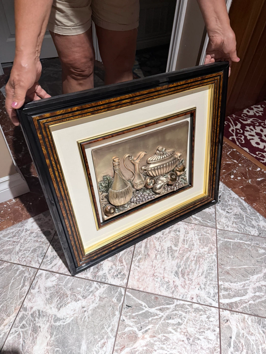 Dinner table and wall art - photo 3