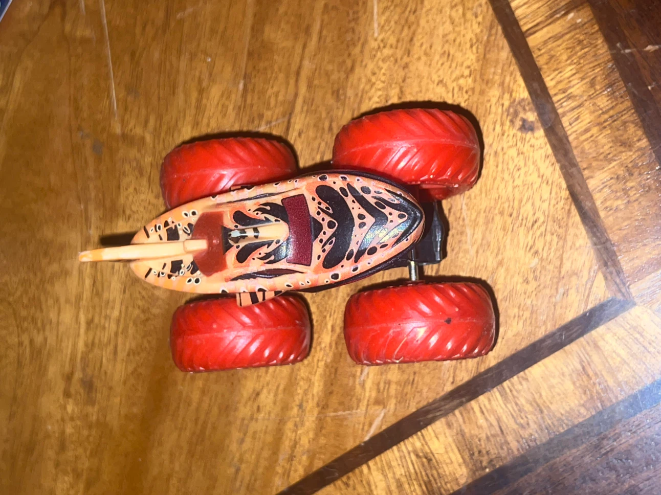 Hot Wheels Monster Trucks Shark Car - photo 4