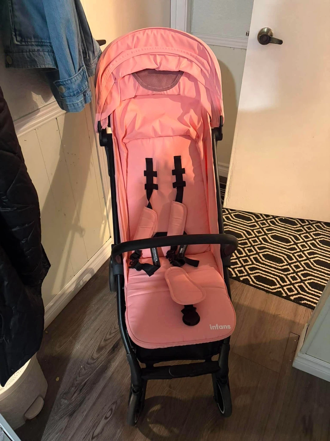 Infans Pink Compact Travel Stroller
