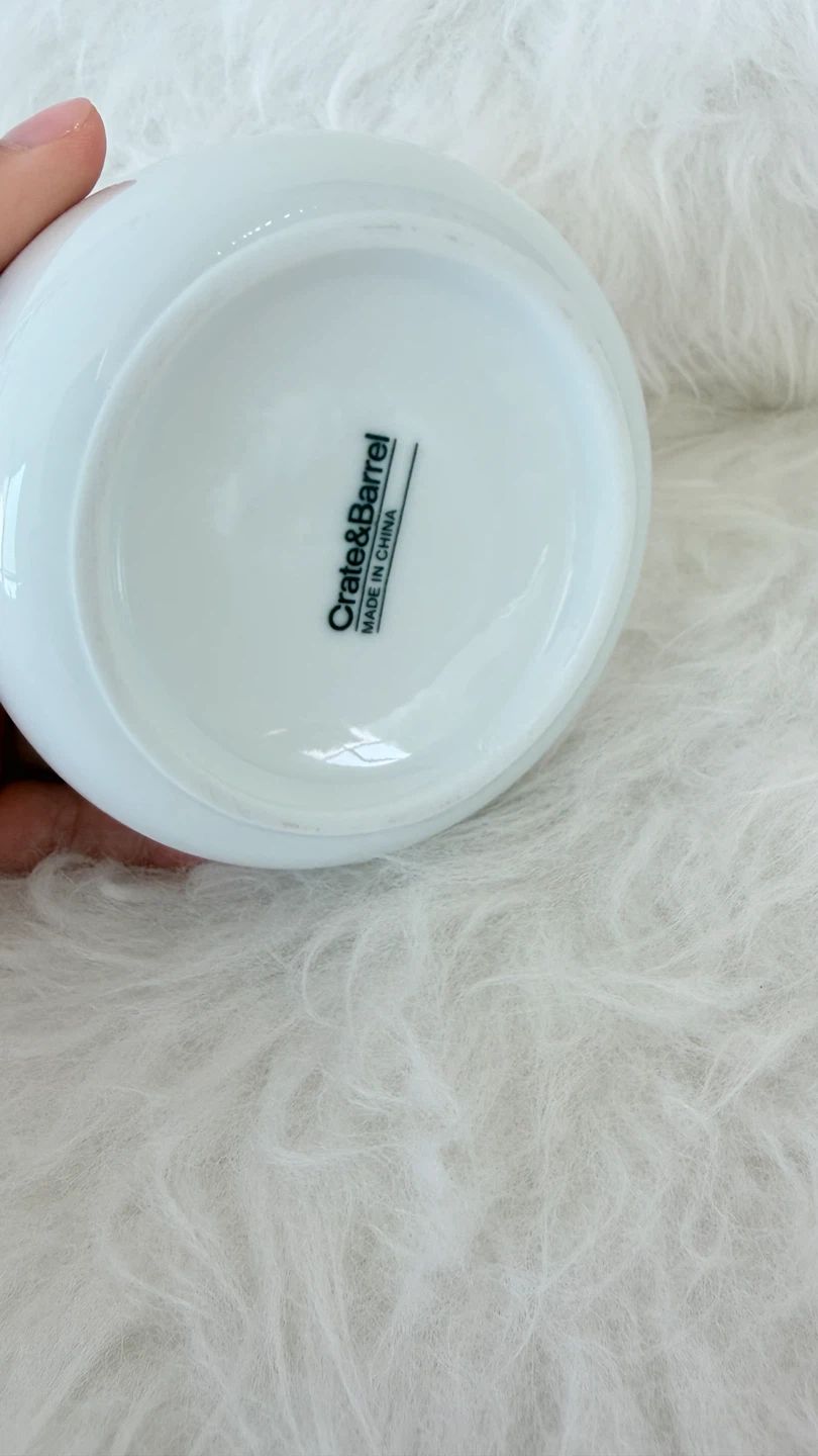 Crate & Barrel Sugar Bowl and Harman Napkin Set - photo 4
