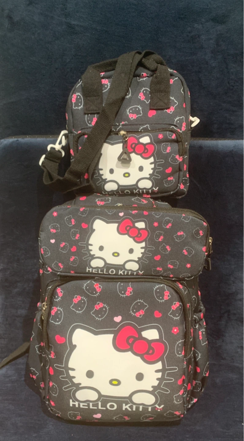 Hello Kitty Backpack and Lunch Bag Set