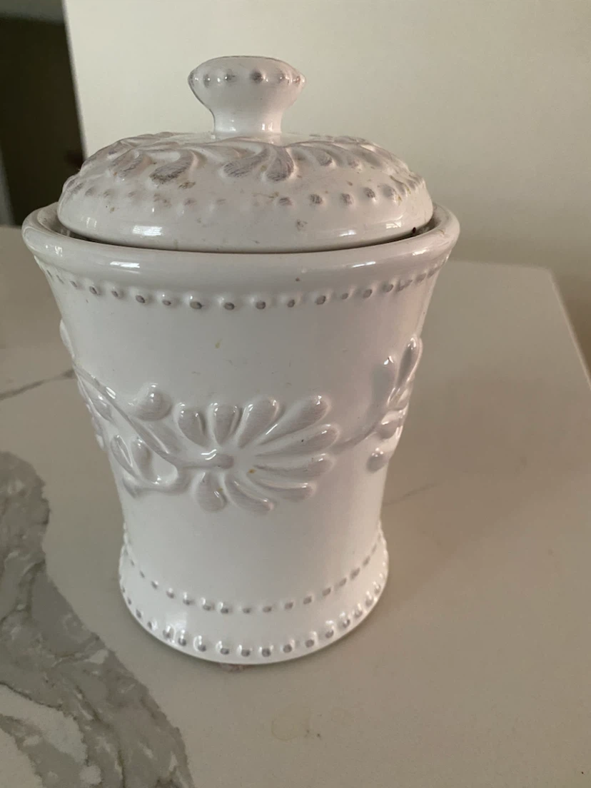 White Embossed Ceramic Jar with Lid