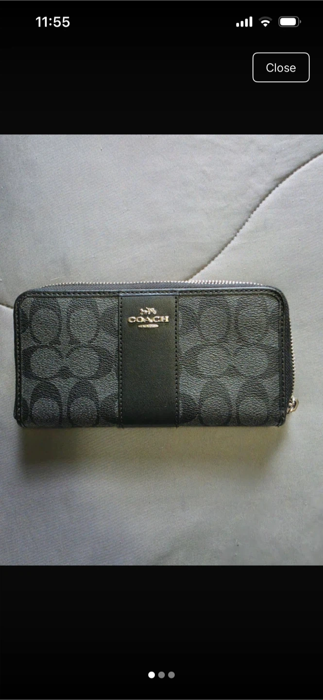 Authentic Coach Zip Around Wallet