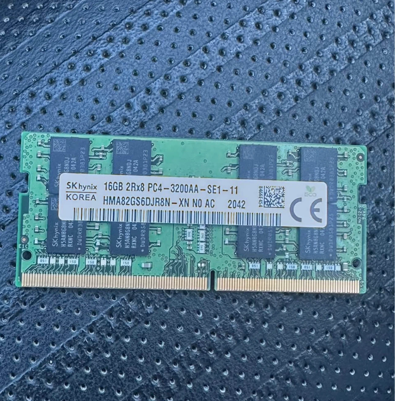 SK hynix 16GB DDR4 RAM PC4-3200AA