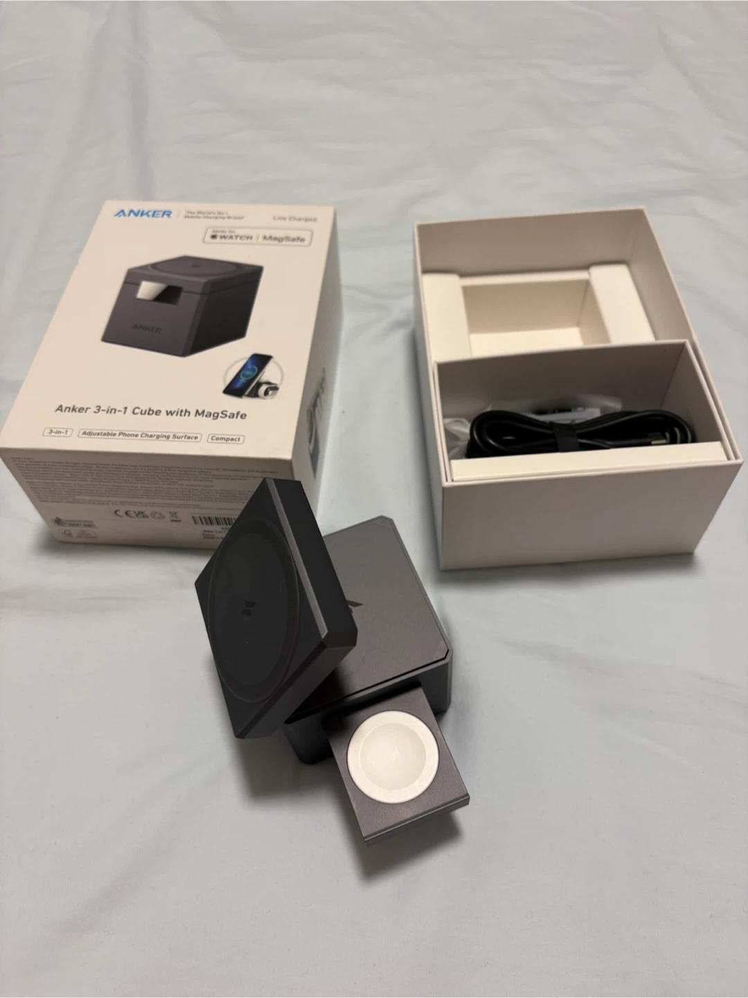 Anker 3-in-1 Charger Cube with MagSafe