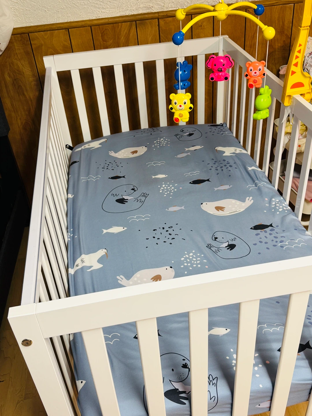 Baby crib White Wooden + Mattress + Crib Toy - photo 3