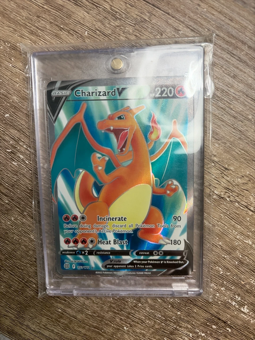 Pokemon Charizard V Card - photo 2