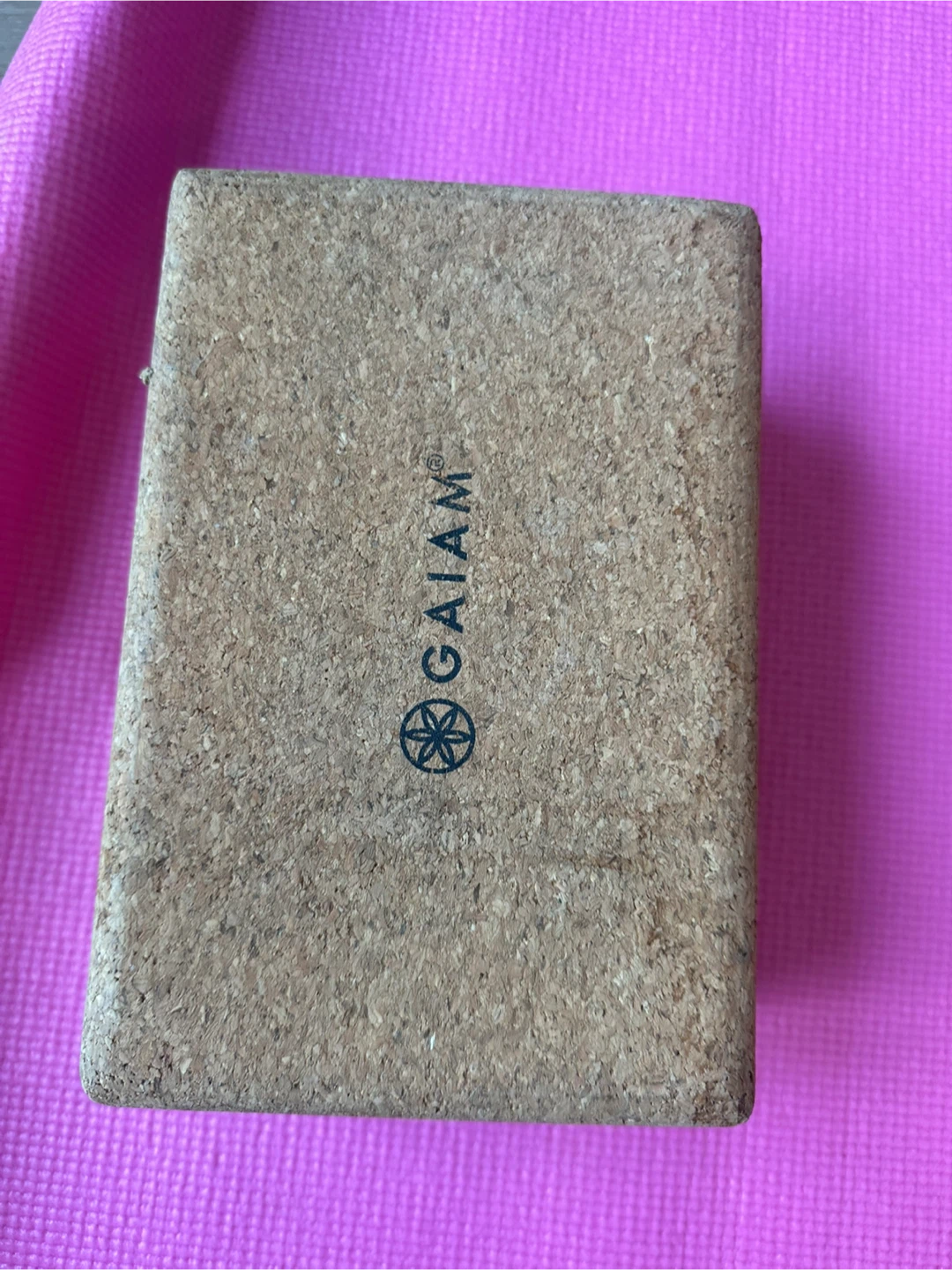 Gaiam Cork Yoga Block/ yoga mat - photo 2