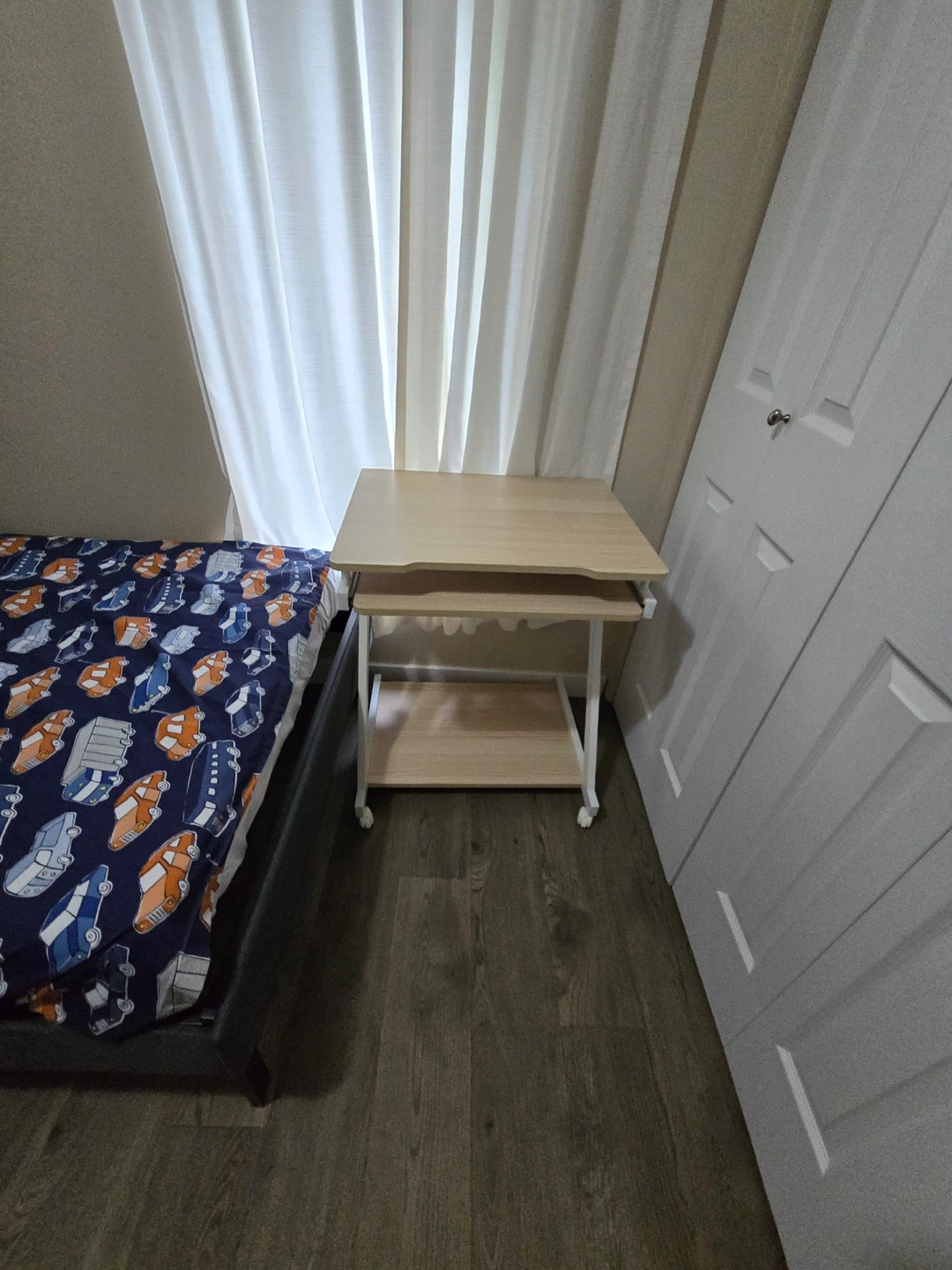Light Wood Rolling Computer Desk - photo 2