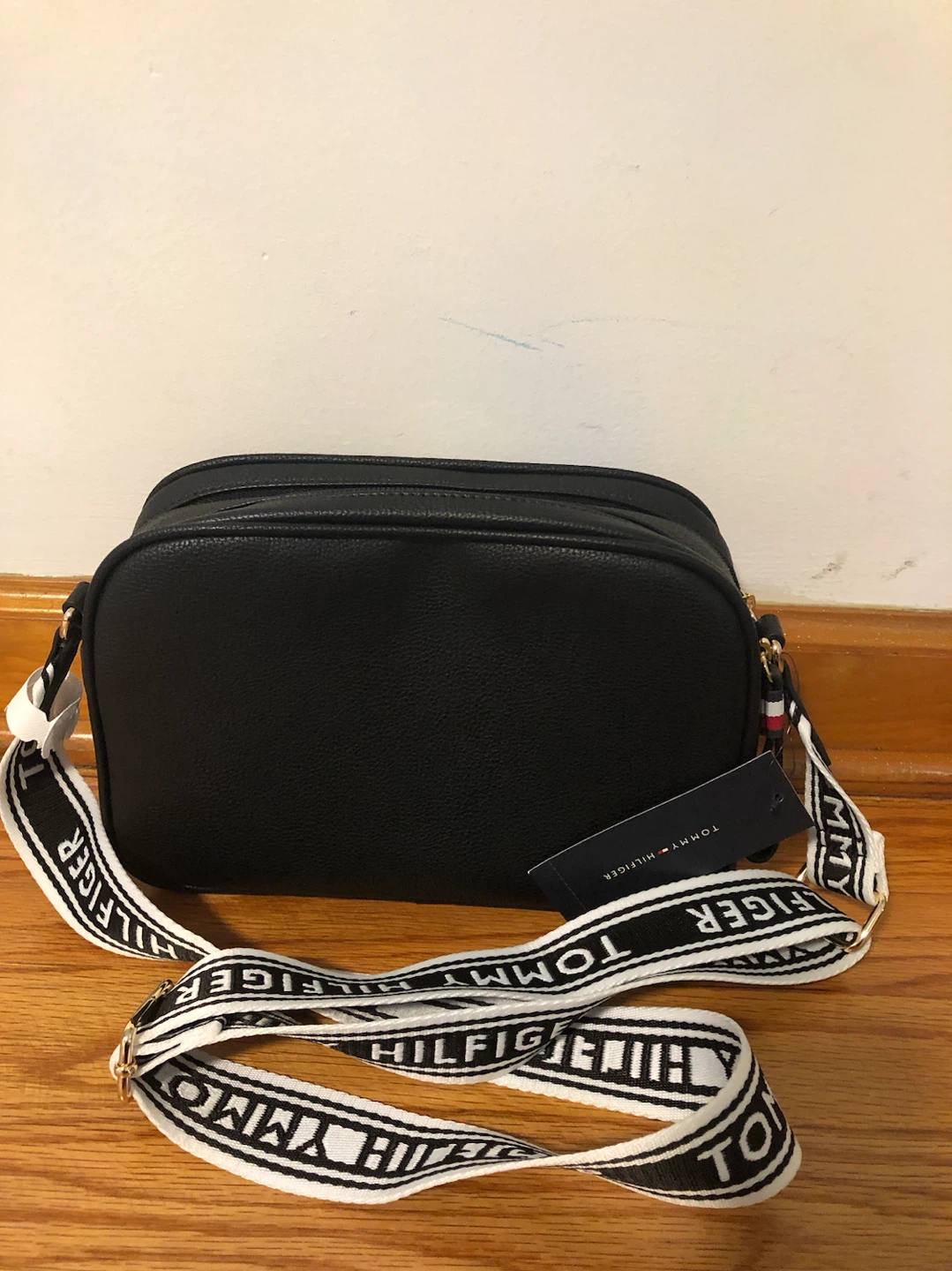 Tommy Hilfiger Black Crossbody Bag - photo 2