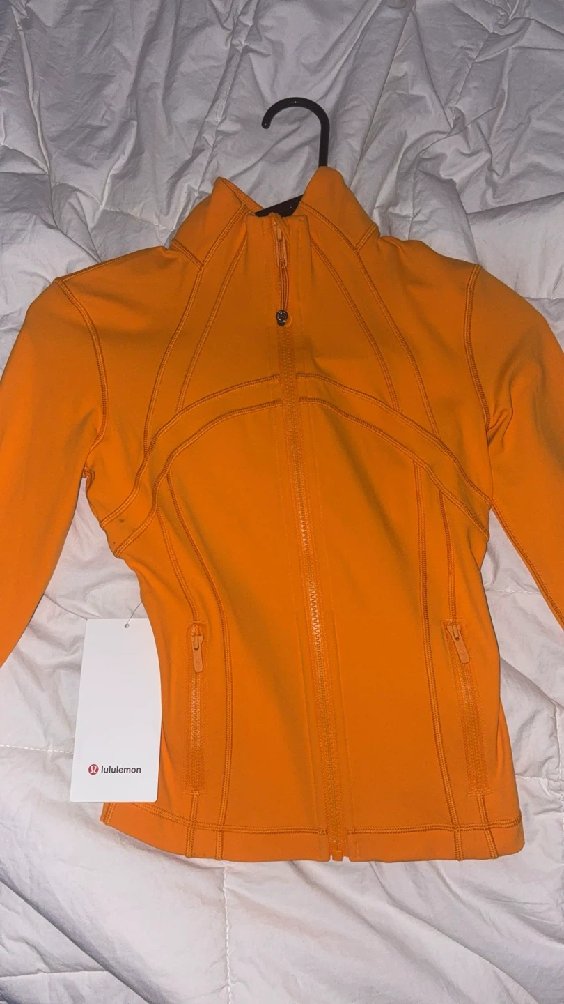 Lululemon Define Cropped Jacket Nulu Size 2 Orange