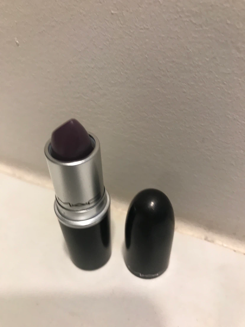 Purple MAC Lipstick - Rebel - photo 2