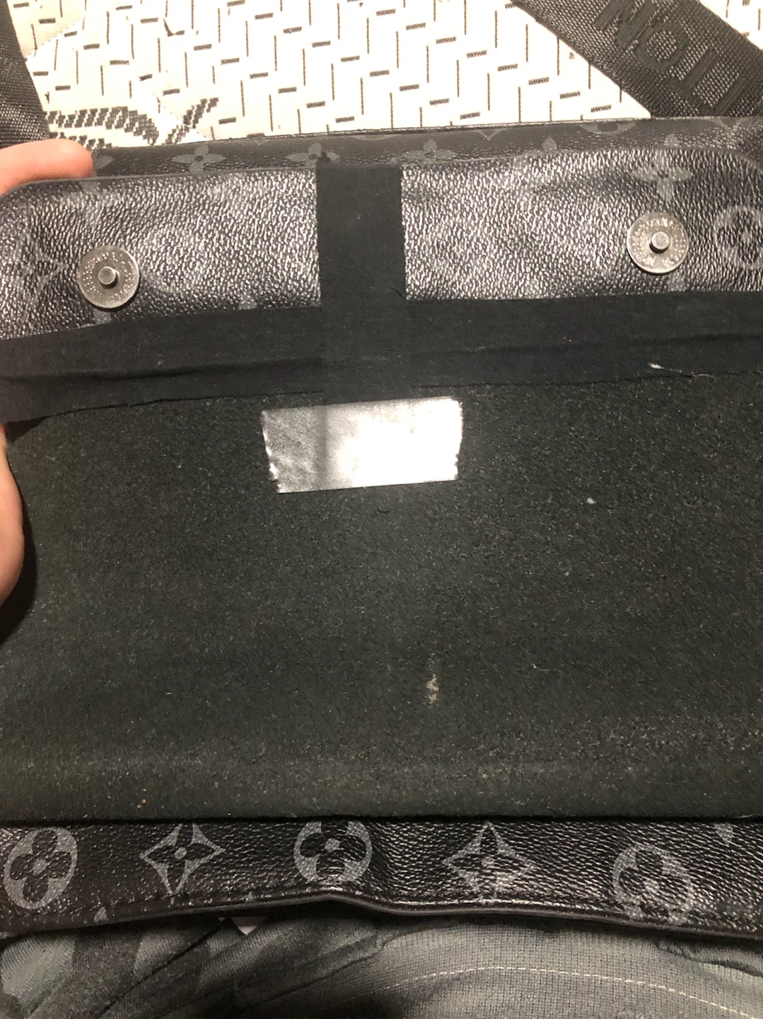Louis Vuitton canvas bag - photo 5