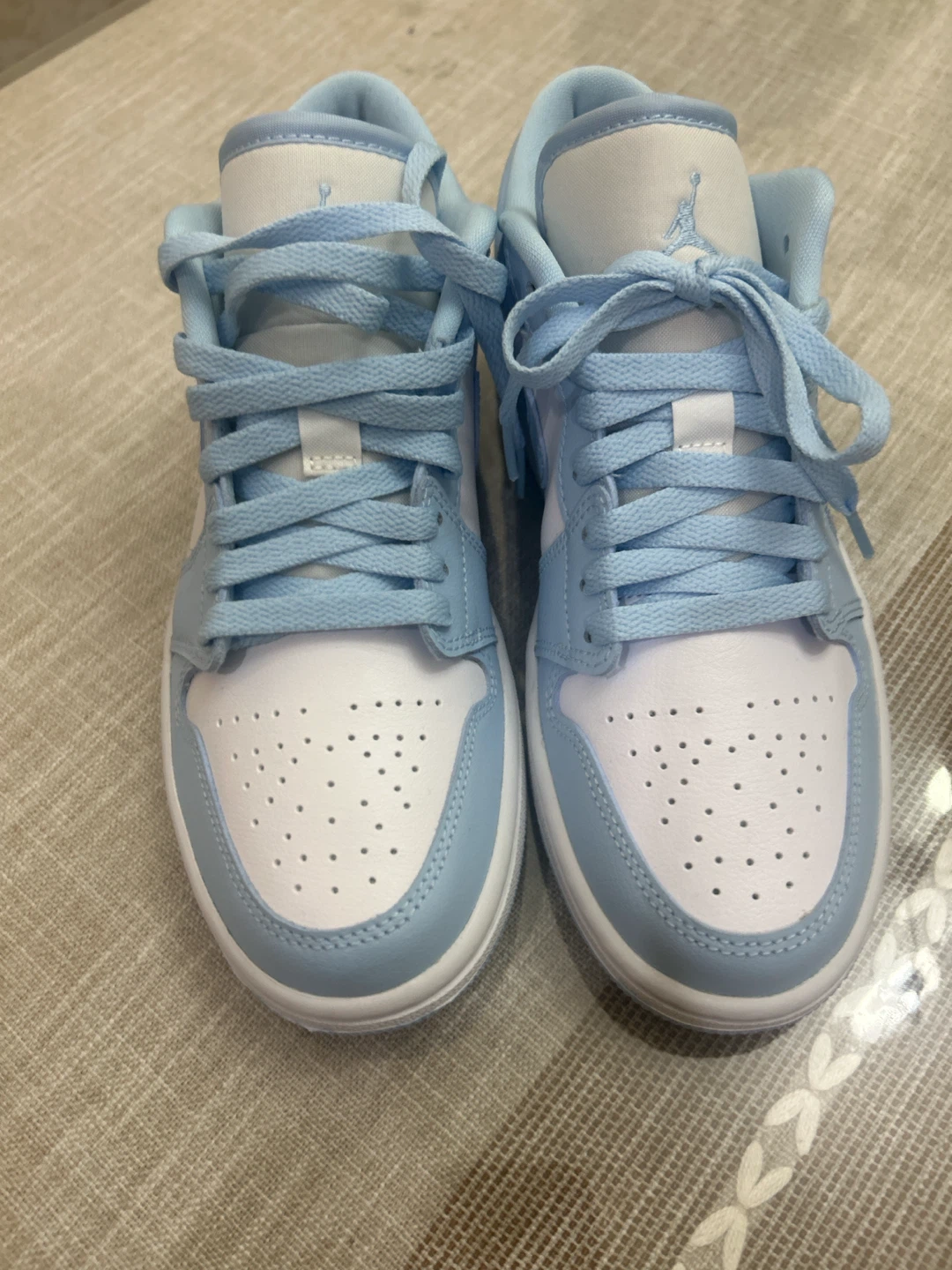 Air Jordan 1 Low Women's Sneakers - photo 2