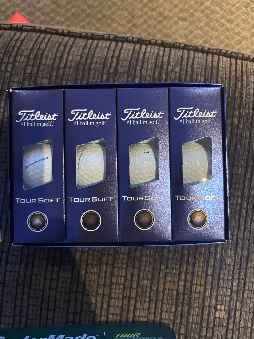 TaylorMade Tour Response Golf Balls - photo 4