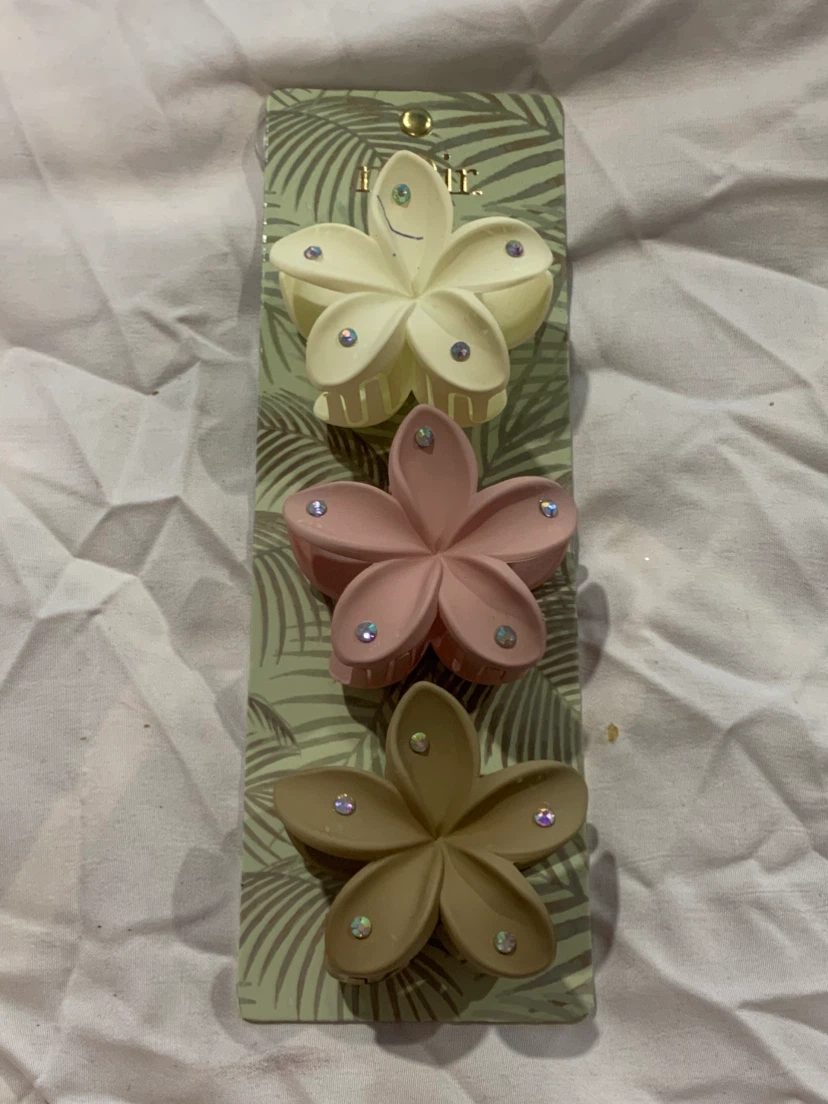 Flower Hair Claw Clips - Set of 3