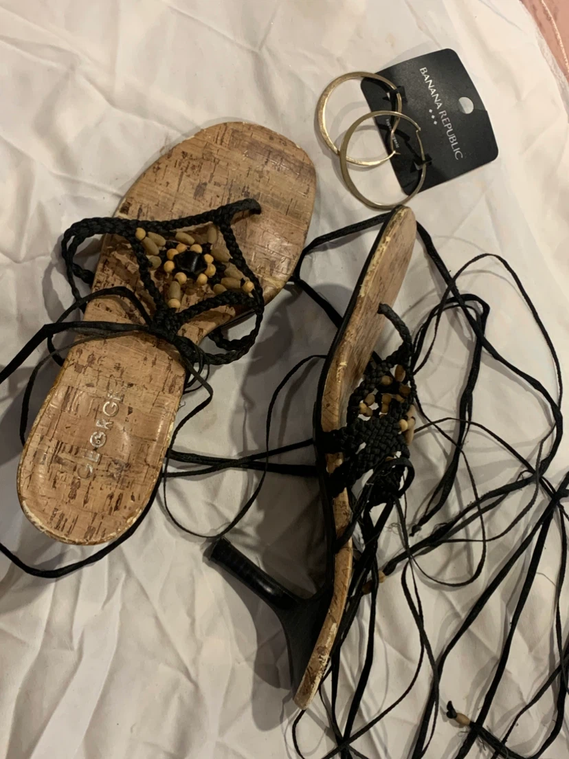Banana Republic Tie-Up Sandals & Hoop Earrings