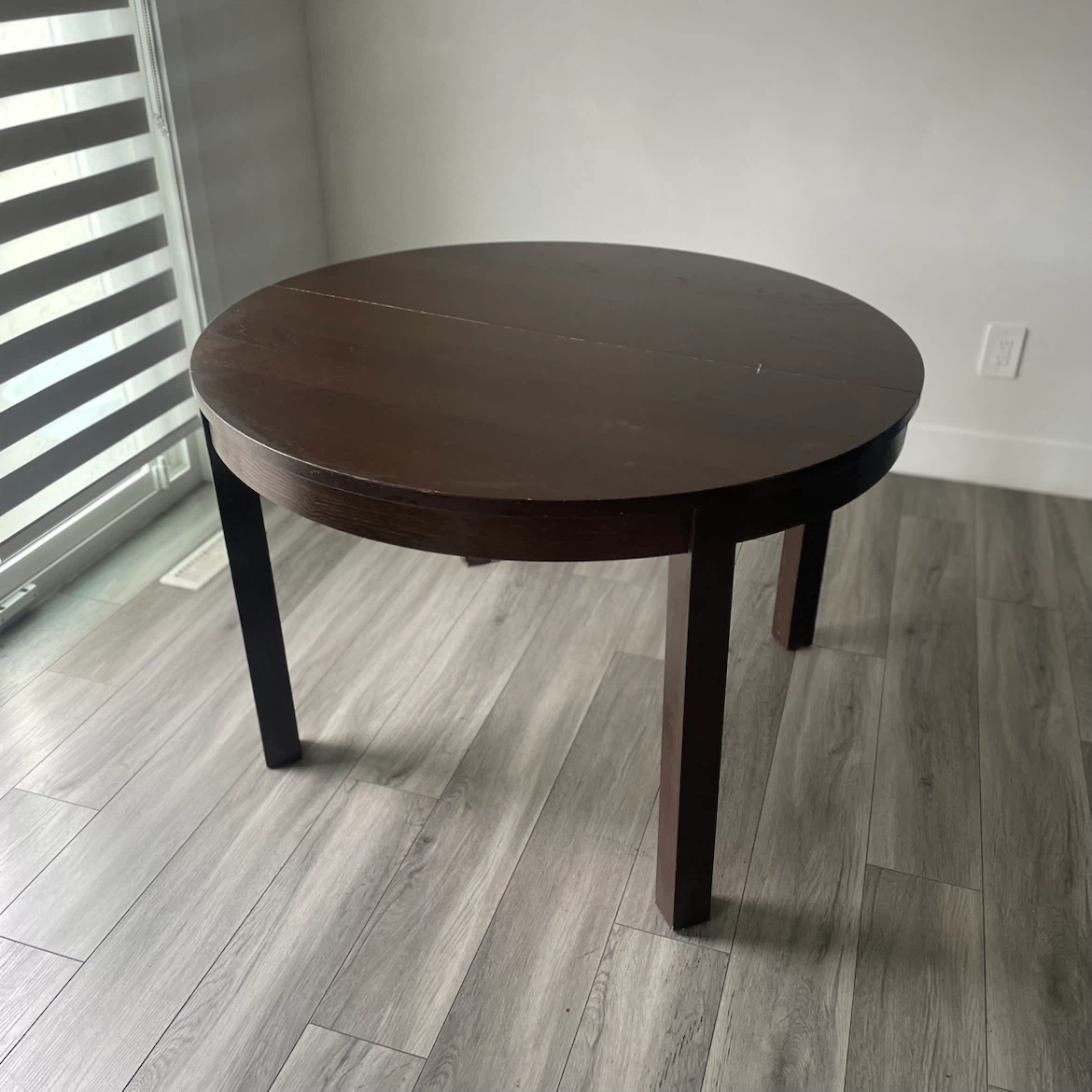 Dining Table & Chairs - photo 3