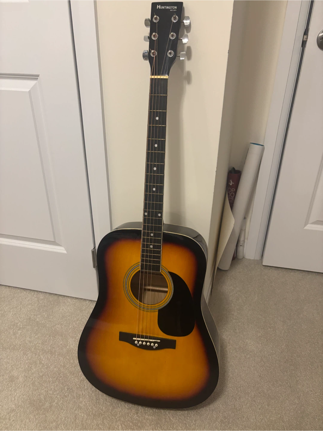 Huntington Dreadnought Acoustic Guitar