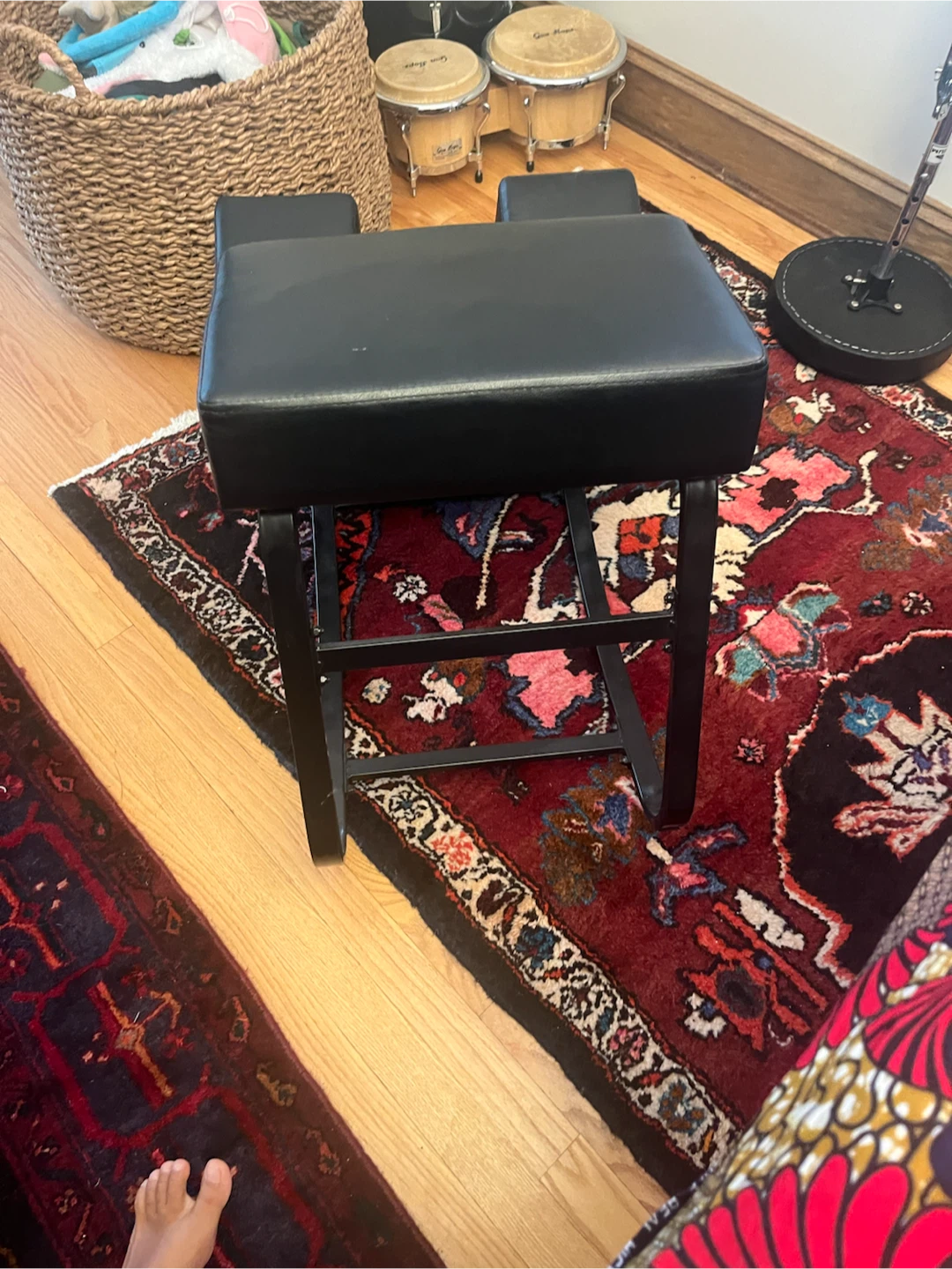 Black Leather Kneeling Chair