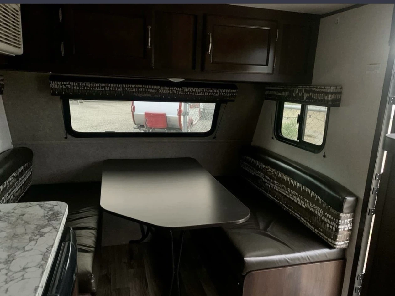 Jayco Jay Flight SLX 154BH 2018 Travel Trailer - photo 4