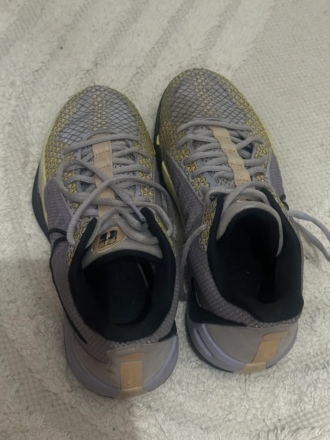 Nike sabrina 1 Shoes