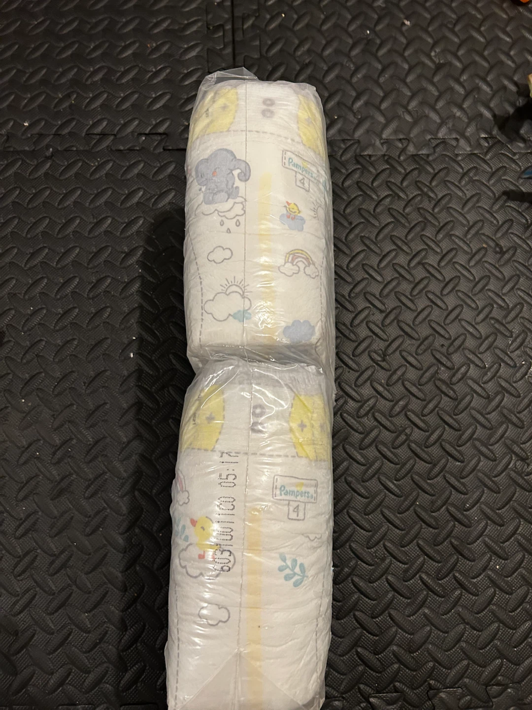 Pampers Size 4 Diapers - 50 count - photo 2