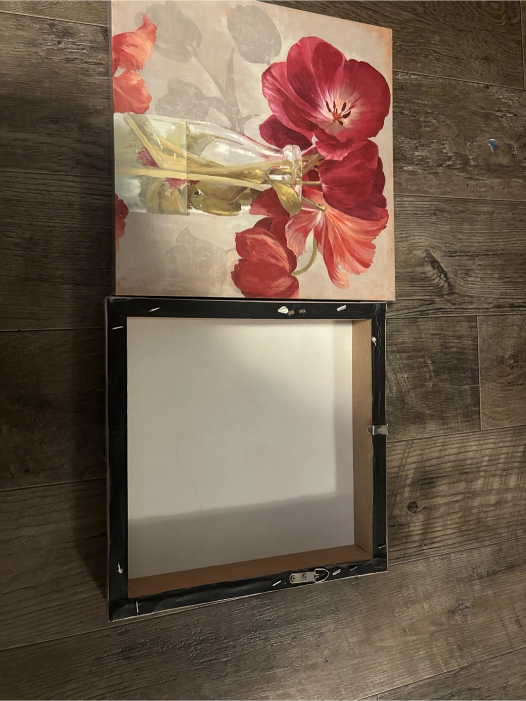 2 matching Canvas Wall Art - Red Tulips in Vase - photo 3