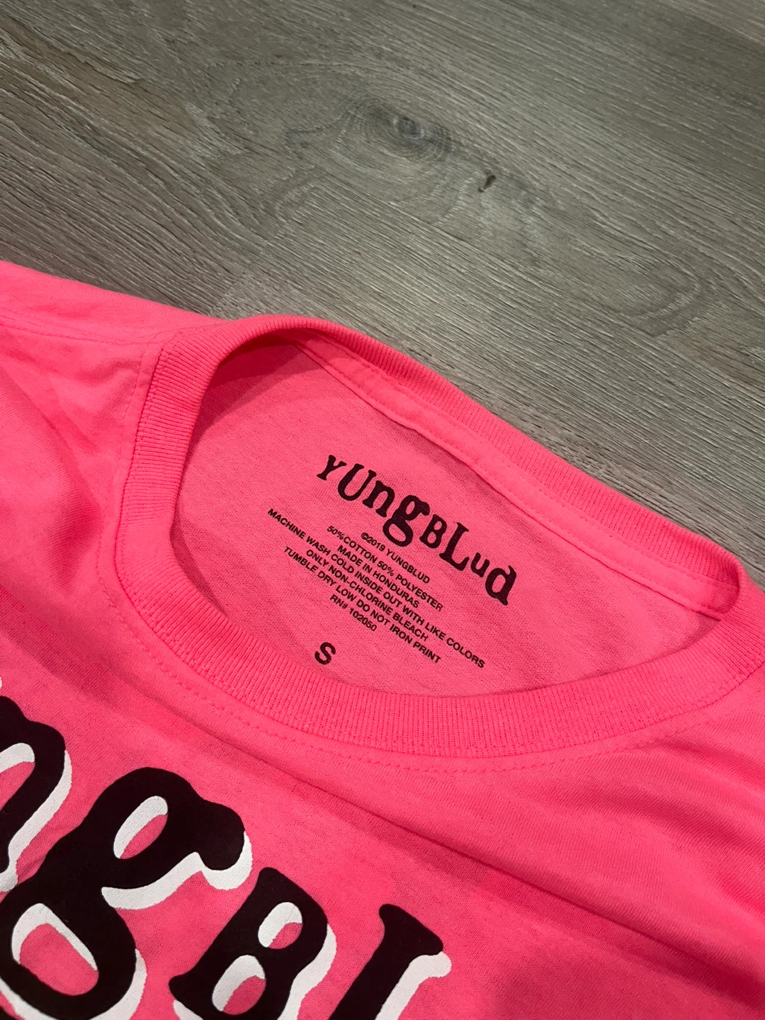 Yungblud "Be Fookin Happy" Long Sleeve Pink T-Shirt - photo 3