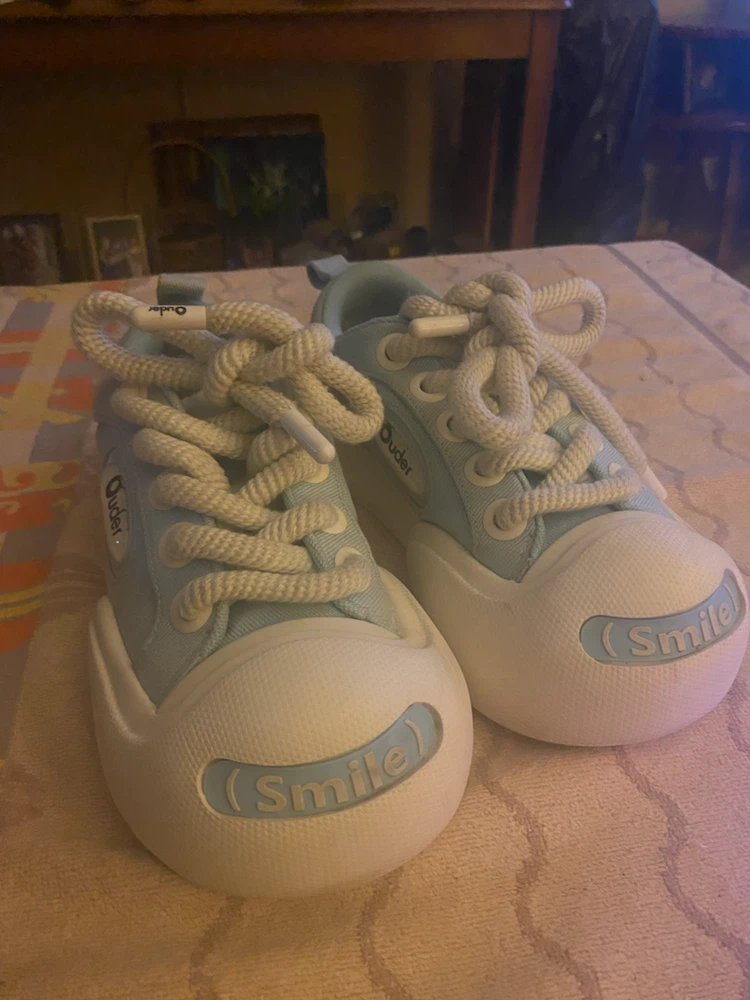 NEW Ouder Size-6 Blue Canvas Sneakers