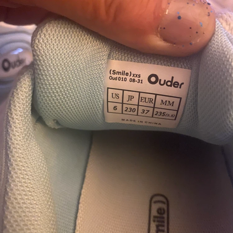 NEW Ouder Size-6 Blue Canvas Sneakers - photo 3