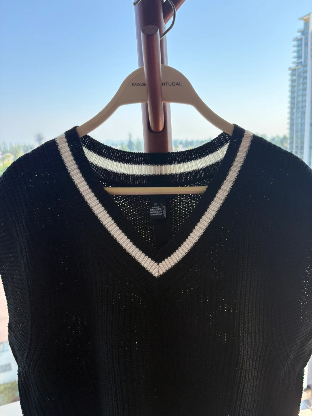 Black V-neck Knit Vest