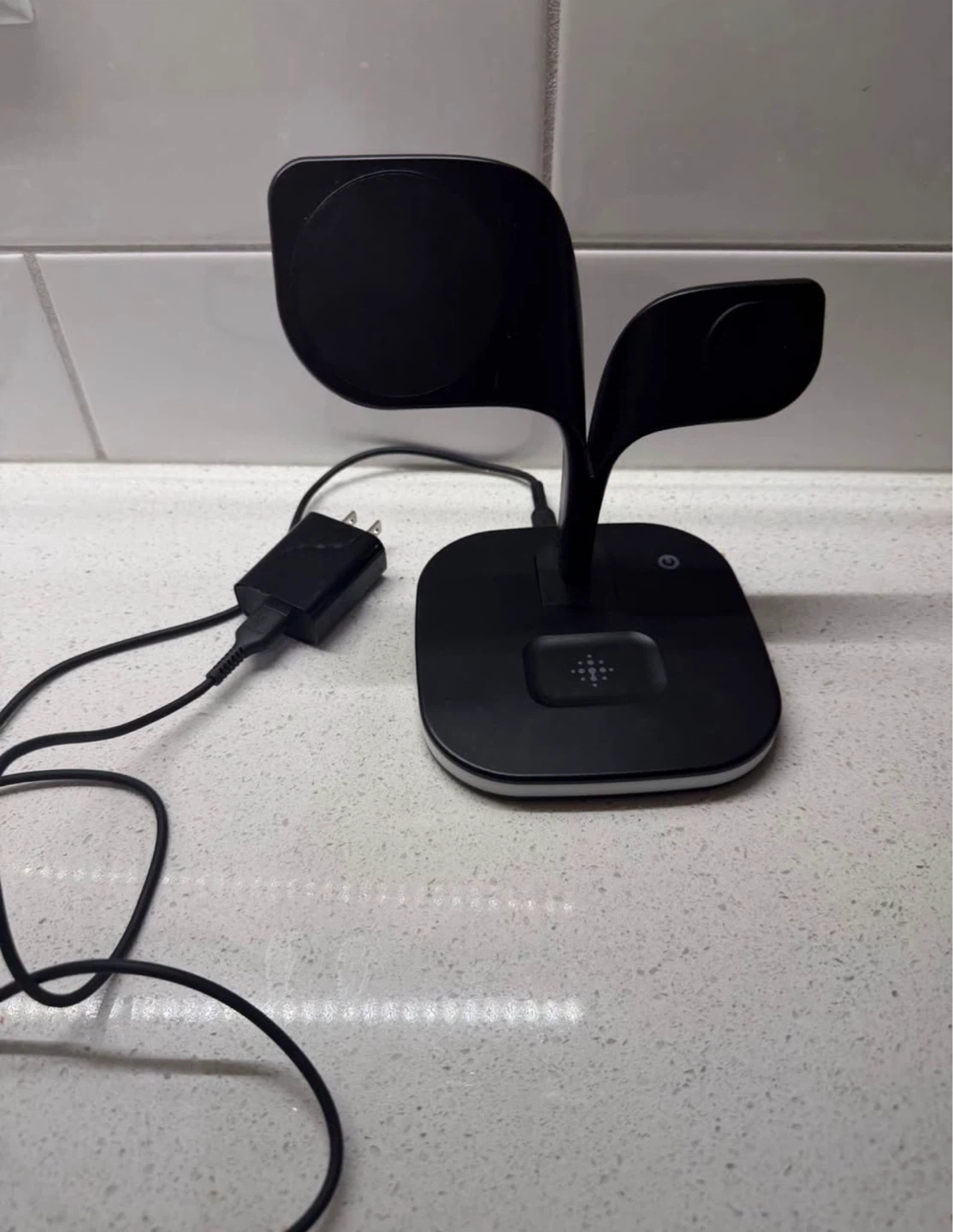 5 in 1 Wireless Charging Station - photo 4