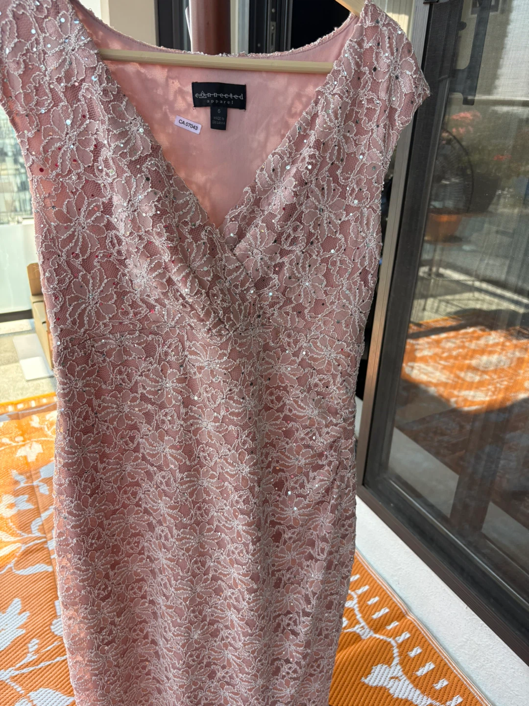 Connected Apparel Pink Lace Sequin Dress Size 6 - photo 2
