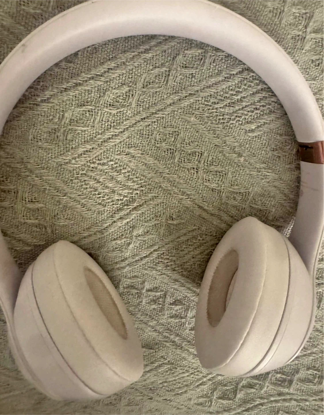 Beats Solo4 Wireless Headphones