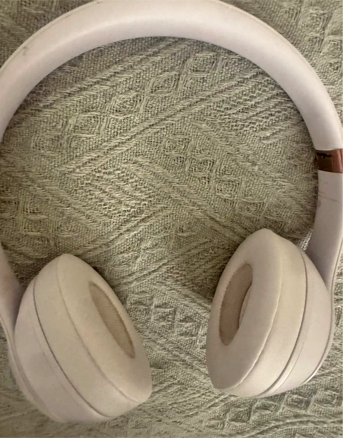 Beats Solo4 Wireless Headphones