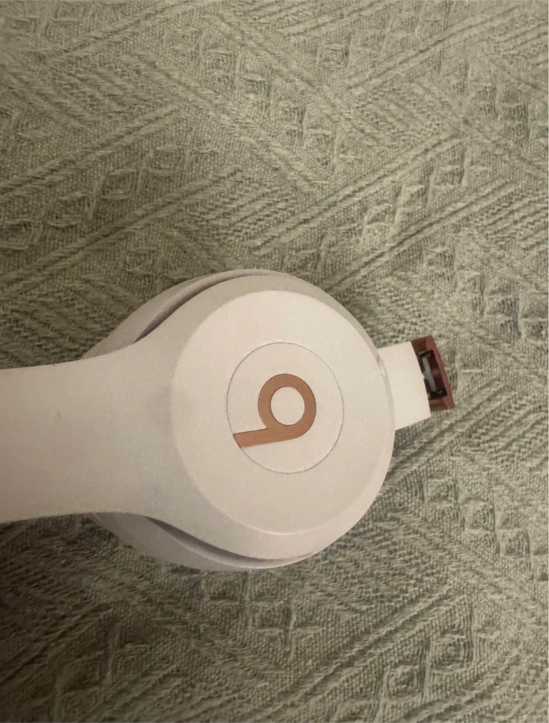 Beats Solo4 Wireless Headphones - photo 2