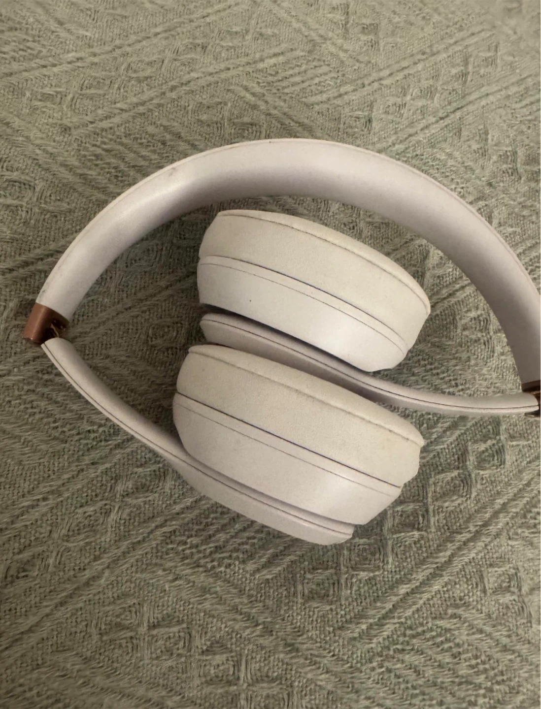 Beats Solo4 Wireless Headphones - photo 3