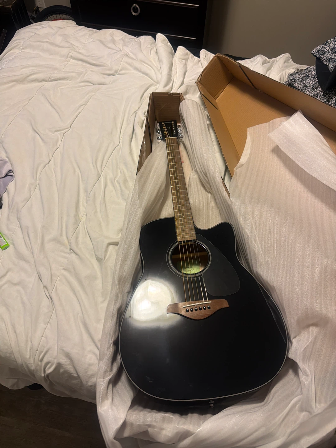 Yamaha Acoustic Guitar - Black