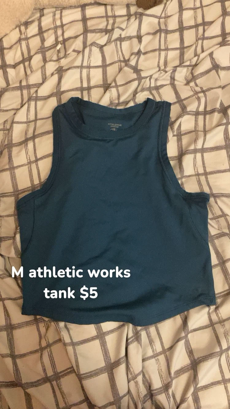 Athletic Works Tank Top - Medium