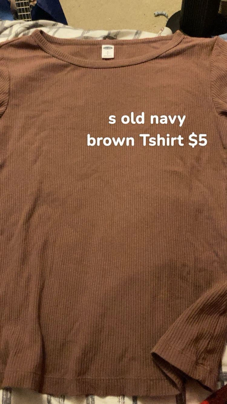 Old Navy Brown Ribbed T-Shirt
