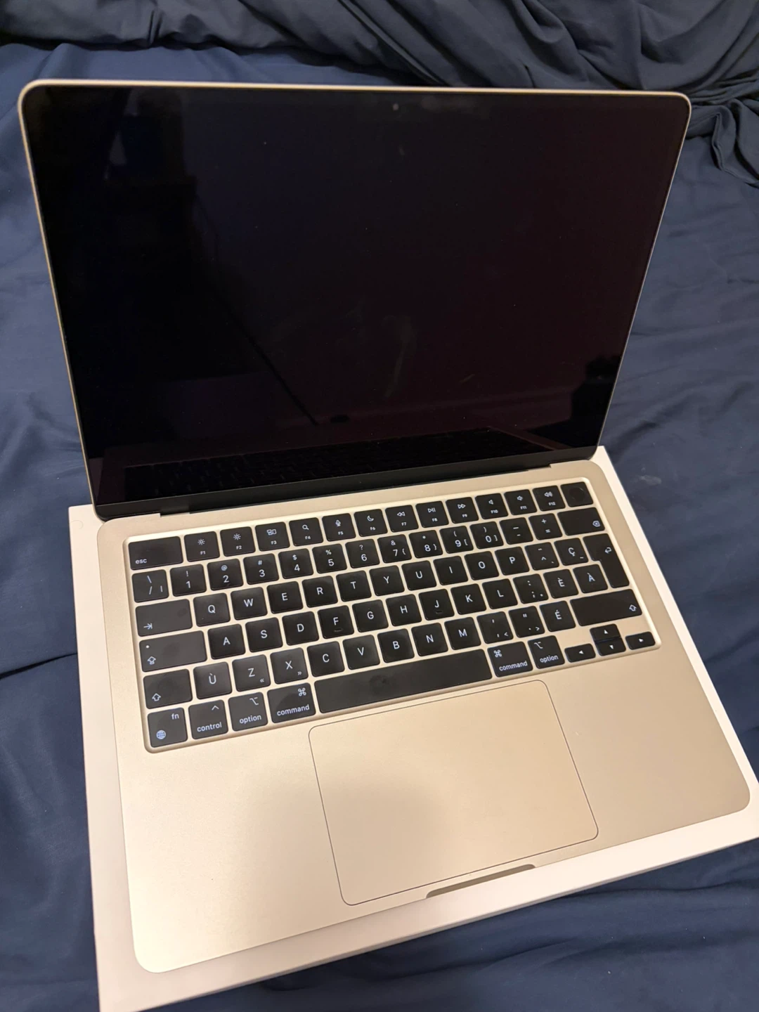 Apple MacBook Air Laptop - photo 4
