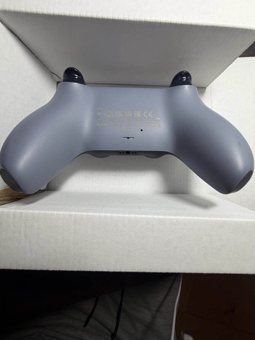 DualSense Wireless Controller for PlayStation 5 Sterling Silver - photo 5