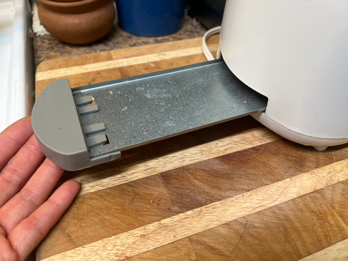 BLACK+DECKER OptiToast 2-Slice Toaster - photo 5