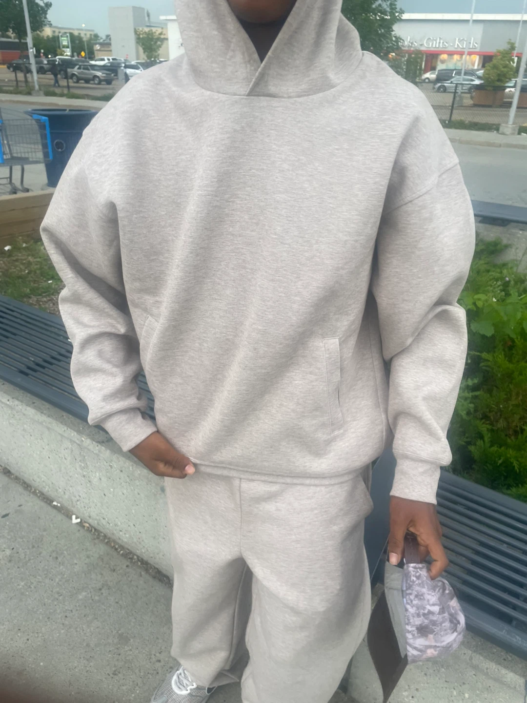 Light grey oversized hoodie and sweatpants set