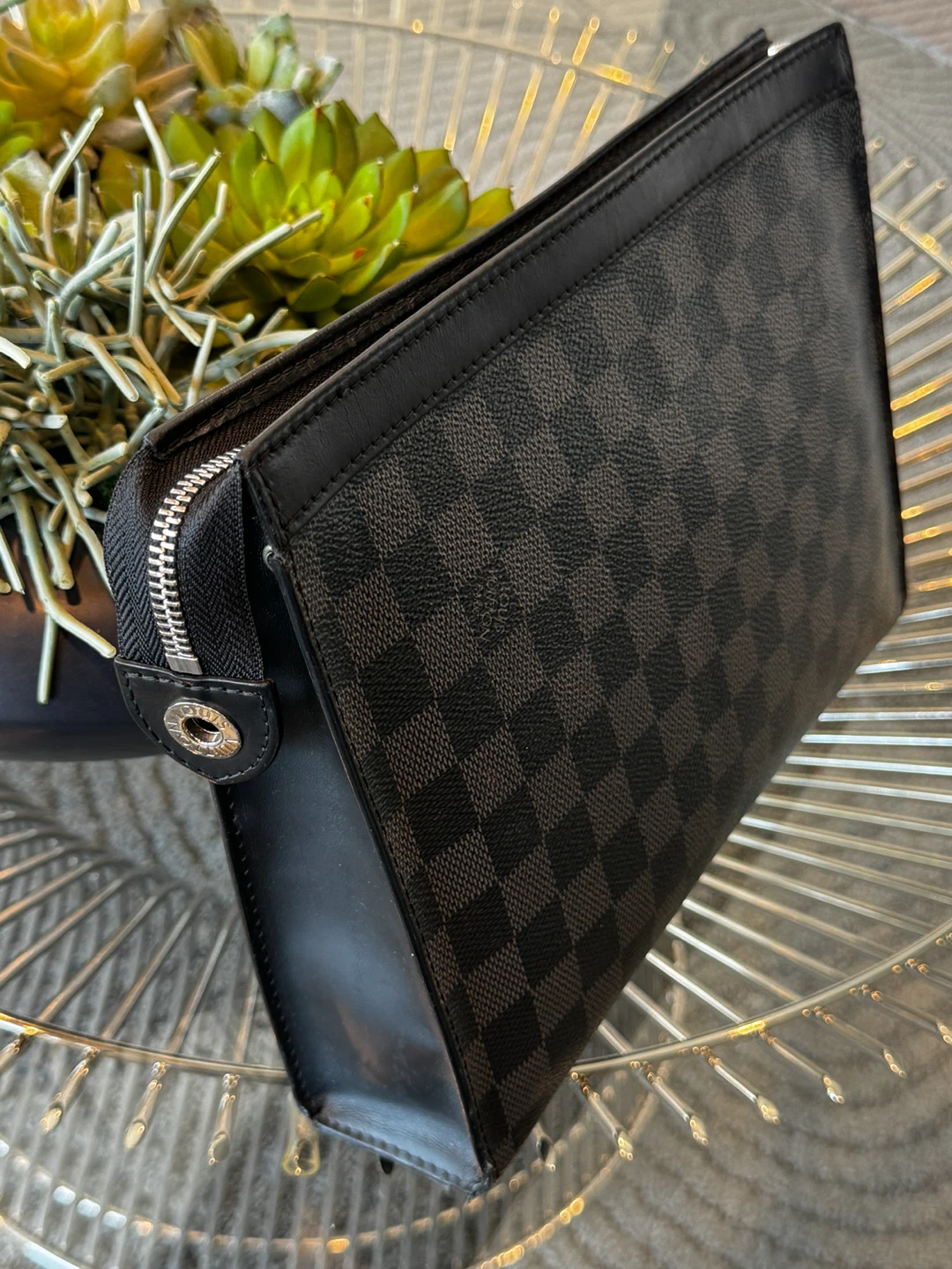 Louis Vuitton Pouch Damier Ebene Pouch - photo 3