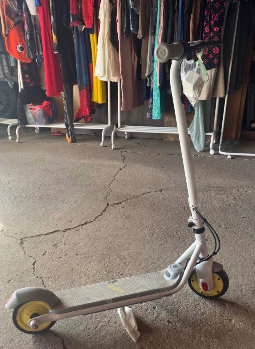 E scooter