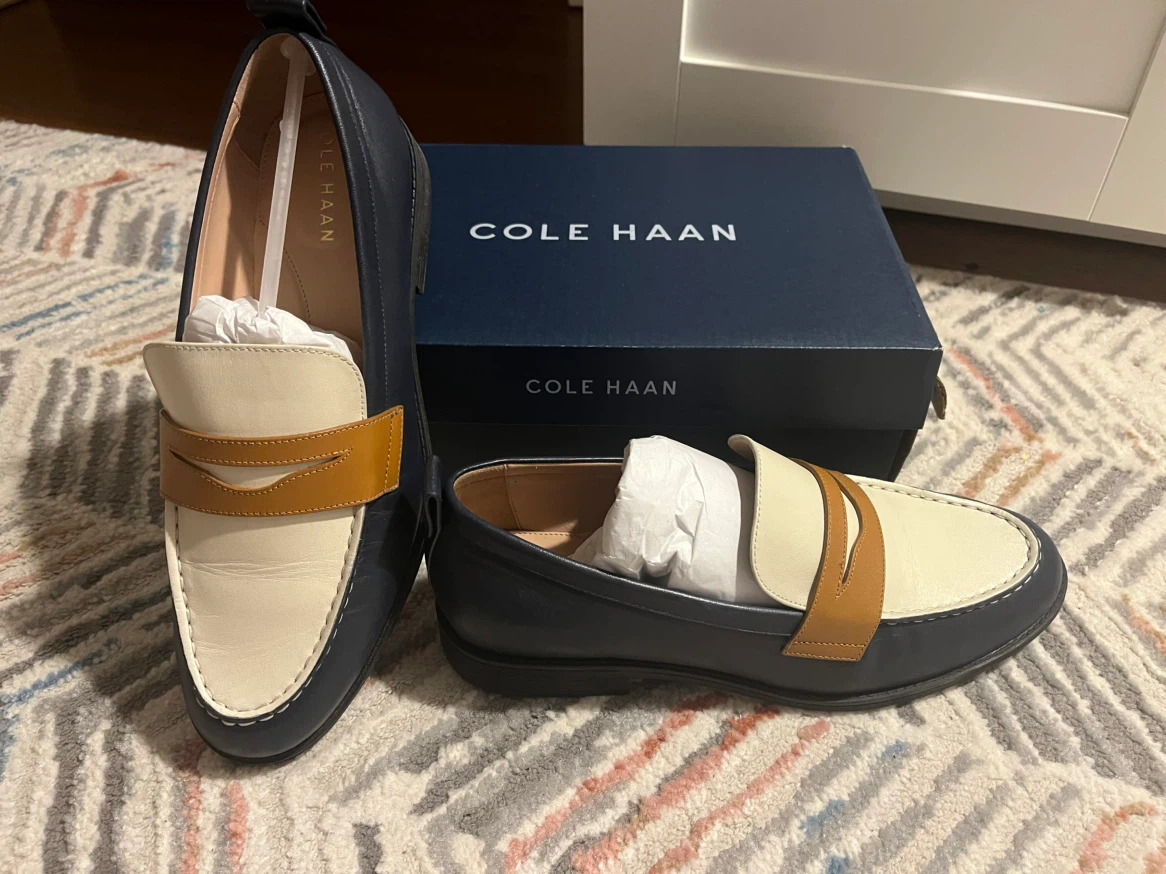 Cole Haan Stassi Penny Loafer Navy/Ivory/Pecan LTR Size 9B